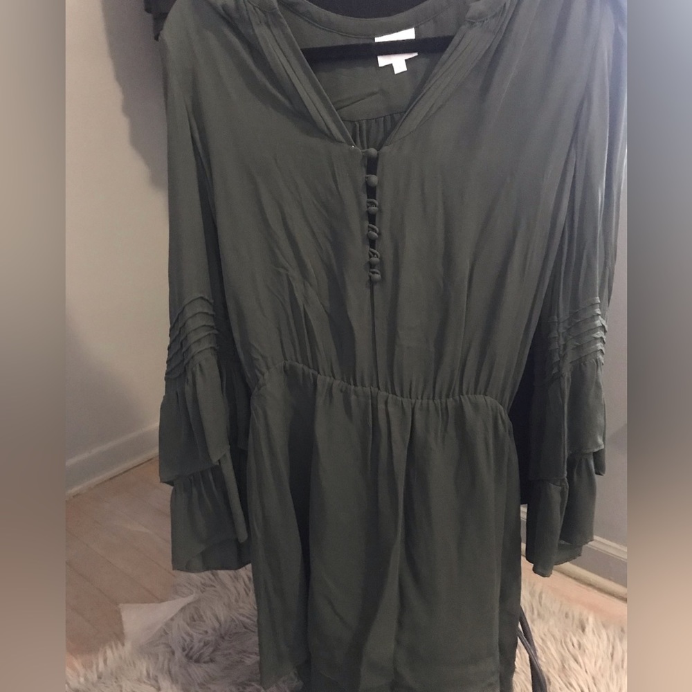Parker Small silk dress olive green long bell sleeves